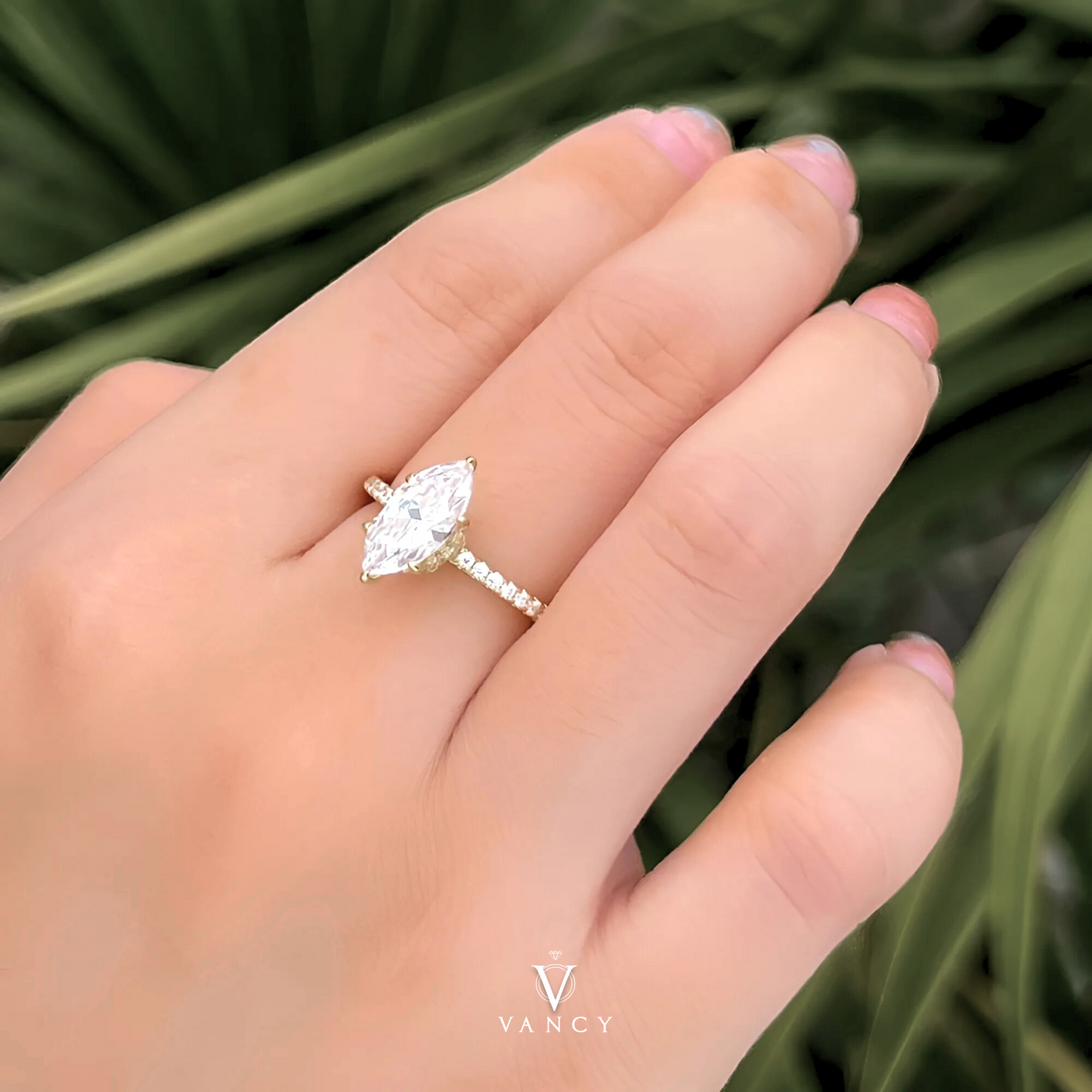 Anillo de promesa "Marquise"
